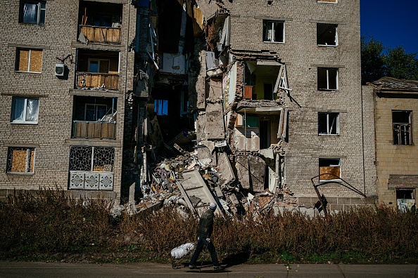 La ville de Bakhmut le 15 octobre 2022. (Photo de Dimitar DILKOFF/AFP via Getty Images).