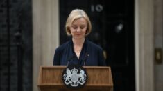 Royaume-Uni: la Première ministre britannique Liz Truss présente sa démission