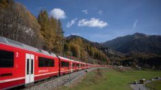 Insolite: la Suisse bat le record du train de passagers le plus long du monde