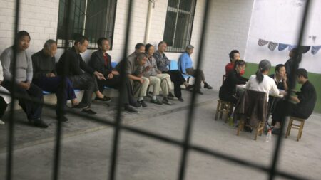 Un militant chinois évoque la torture et la médication forcée lors de sa détention dans un hôpital psychiatrique