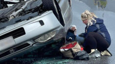 Quelques heures avant d’accoucher, une femme pompier sauve une femme coincée dans une voiture renversée