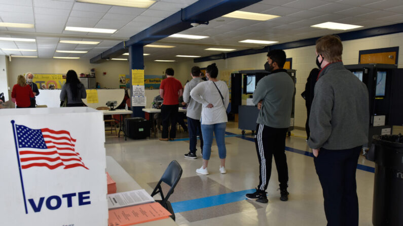 Électeurs à Atlanta, lors du second tour des élections sénatoriales de Géorgie, le 5 janvier 2021. (Virginie Kippelen/AFP via Getty Images)