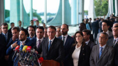 Bolsonaro: « Je continuerai à respecter tous les commandement de la Constitution »
