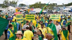 Brésil: les partisans de Bolsonaro dénoncent des fraudes du système de vote et en appellent à l’armée