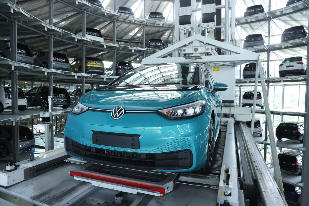 Les livraisons de voitures électriques de Volkswagen chutent de 24,3% en Europe