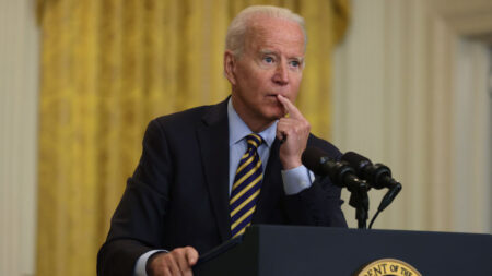 Nouvelle gaffe de Joe Biden qui confond le Cambodge avec la Colombie