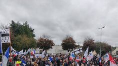 Accueil de migrants en Côtes-d’Armor: un millier de personnes manifestent sous haute tension