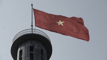 Un couple de Vietnamiens emprisonné pour avoir critiqué le gouvernement communiste en ligne