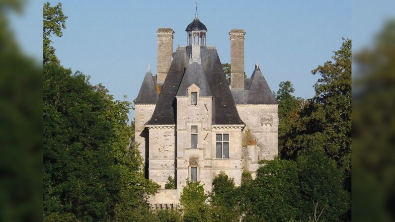 Château d'Aubry-en-Exmes - Photo par Ikmo-ned - Wikimedia commons, CC BY-SA 4.0