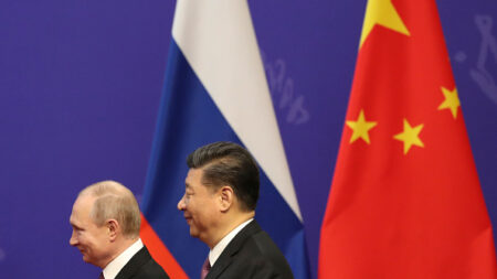 Poutine dit à Xi vouloir renforcer la coopération militaire russo-chinoise
