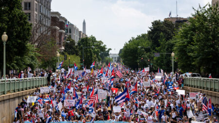 Cuba: 500 citoyens demandent le vote d’une loi sur le droit de manifester