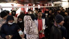 L’Italie condamnée à restaurer le navire de secours aux migrants d’une ONG