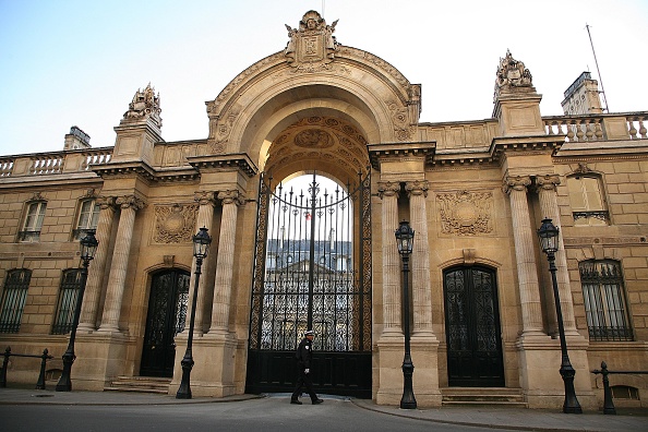 Entrée du palais de l’Élysée.  (Julien Hekimian/Getty Images)