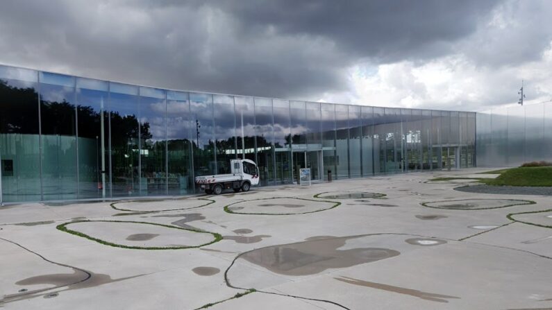 Musée du Louvre-Lens - Google maps