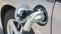 La Suisse envisage de limiter l’utilisation des voitures électriques et de procéder à des coupures de courant