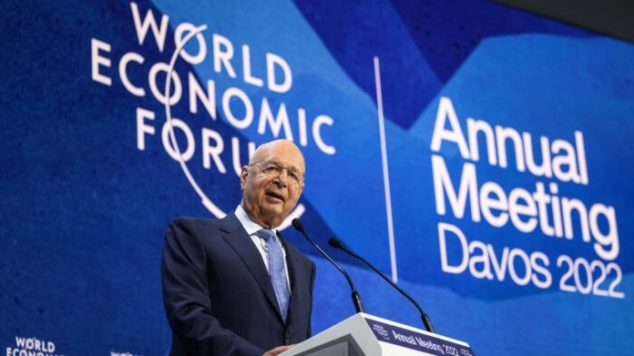 Klaus Schwab, lors de la réunion annuelle du FEM à Davos, le 23 mai 2022. (Fabrice Coffrini/AFP via Getty Images)