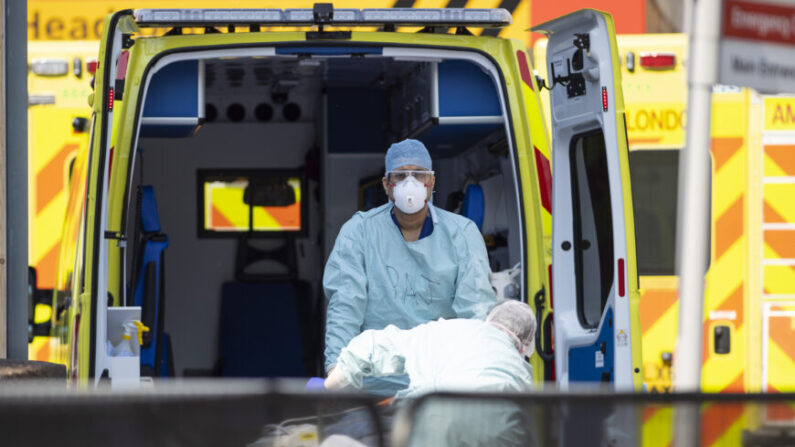 Ambulance à Londres, le 10 avril 2020. (Justin Setterfield/Getty Images)