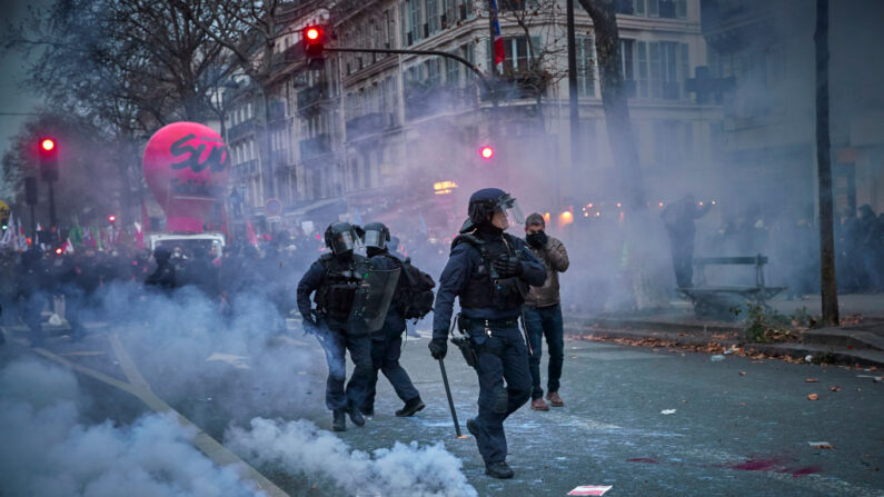 La police anti-émeute française lors de la manifestation à Paris contre la réforme de la retraite, le 19 janvier 2023  (Photo : Kiran Ridley/Getty Images)