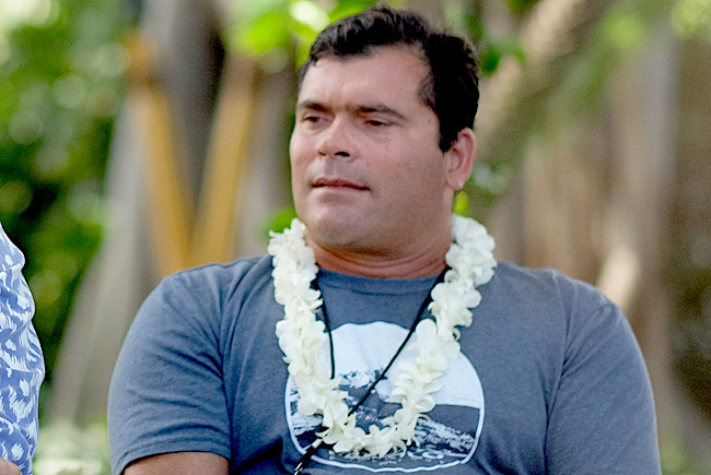 Marcio Freire, l’un des vétérans du surf XXL à Wailea, Hawaii.