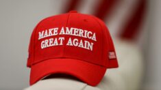 Cour d’appel: la casquette MAGA pro-Trump relève de la liberté d’expression