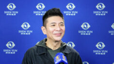 Un chanteur de renom qualifie Shen Yun de « touchant, époustouflant et très profond »