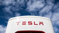 Tesla : dysfonctionnements de l’assistant à la conduite, plus de 360.000 véhicules concernés