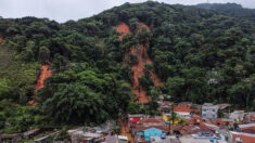 Inondations au Brésil: nouveau bilan de 54 morts, le pape prie pour les victimes