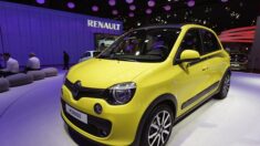 La Renault Twingo, la mini-voiture pour tous qui fête ses trente ans