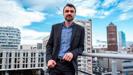 Le maire de Lyon Grégory Doucet entendu en garde à vue pour détournement de fonds publics