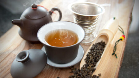 Plus qu’une simple tasse de thé: le thé Oolong aiguise les sens, calme les nerfs et favorise le sommeil