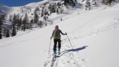 À l’âge de 95 ans, Lisette continue toujours de skier avec son mari de 91 ans