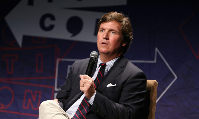 L'animateur de Fox News Tucker Carlson lors de Politicon 2018 au Los Angeles Convention Center, le 21 octobre 2018. (Rich Polk/Getty Images for Politicon)