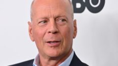 La famille de Bruce Willis demande aux paparazzis d’arrêter de le harceler