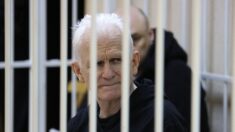 Ales Bialiatski, figure de proue de la défense des droits, condamné au Bélarus