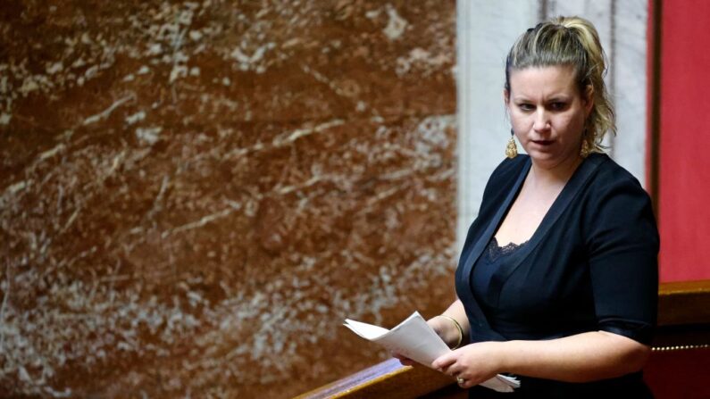 La présidente du groupe parlementaire de l'Assemblée nationale pour La France Insoumise (LFI) Mathilde Panot. (Photo LUDOVIC MARIN/AFP via Getty Images)