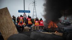 Réforme des retraites: les ports du Havre et de Rouen bloqués mercredi