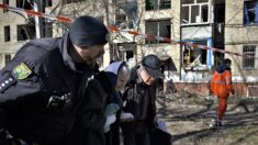 Ukraine: un mort, trois blessés dans un bombardement à Kramatorsk