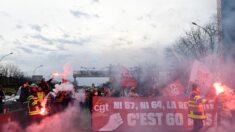 Poubelles, raffineries: les perturbations continuent, grève reconduite à la SNCF