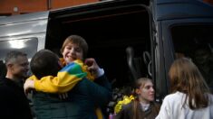En Ukraine, le retour d’enfants enlevés par la Russie