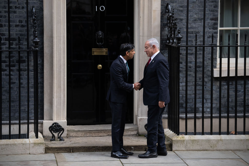 Benjamin Netanyahu accueilli à Londres sous les huées des opposants à sa réforme judiciaire