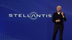 Italie: la méga-usine de batteries de Stellantis entrera en service en 2026