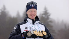 Biathlon: Johannes Boe gagne la poursuite à Nove Mesto, 16e victoire cet hiver, un record