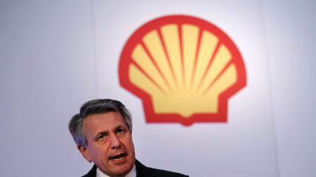 Un Salaire Royal pour L’ex-patron de Shell