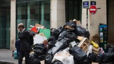 À Paris, les poubelles s’accumulent pour cause de grève des éboueurs