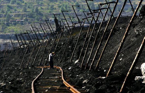 Une mine de charbon à ciel ouvert à Chifeng, dans la région autonome de Mongolie intérieure, en Chine. Illustration (China Photos/Getty Images)