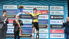 Tirreno-Adriatico: le doublé pour Primoz Roglic, qui endosse le maillot de leader