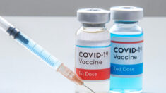 Des médecins du monde entier affirment qu’il est temps d’arrêter les vaccins contre le Covid