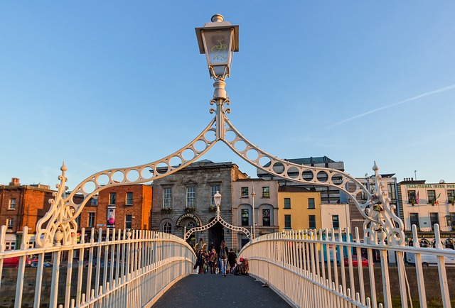 Dublin  Pont Irlande - 
Photo Pixabay