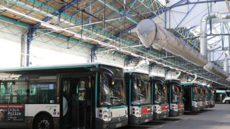 Concurrence des bus RATP: les députés votent un report de deux ans