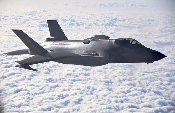 Un avion de chasse norvégien F-35. (JOHN THYS/AFP via Getty Images)